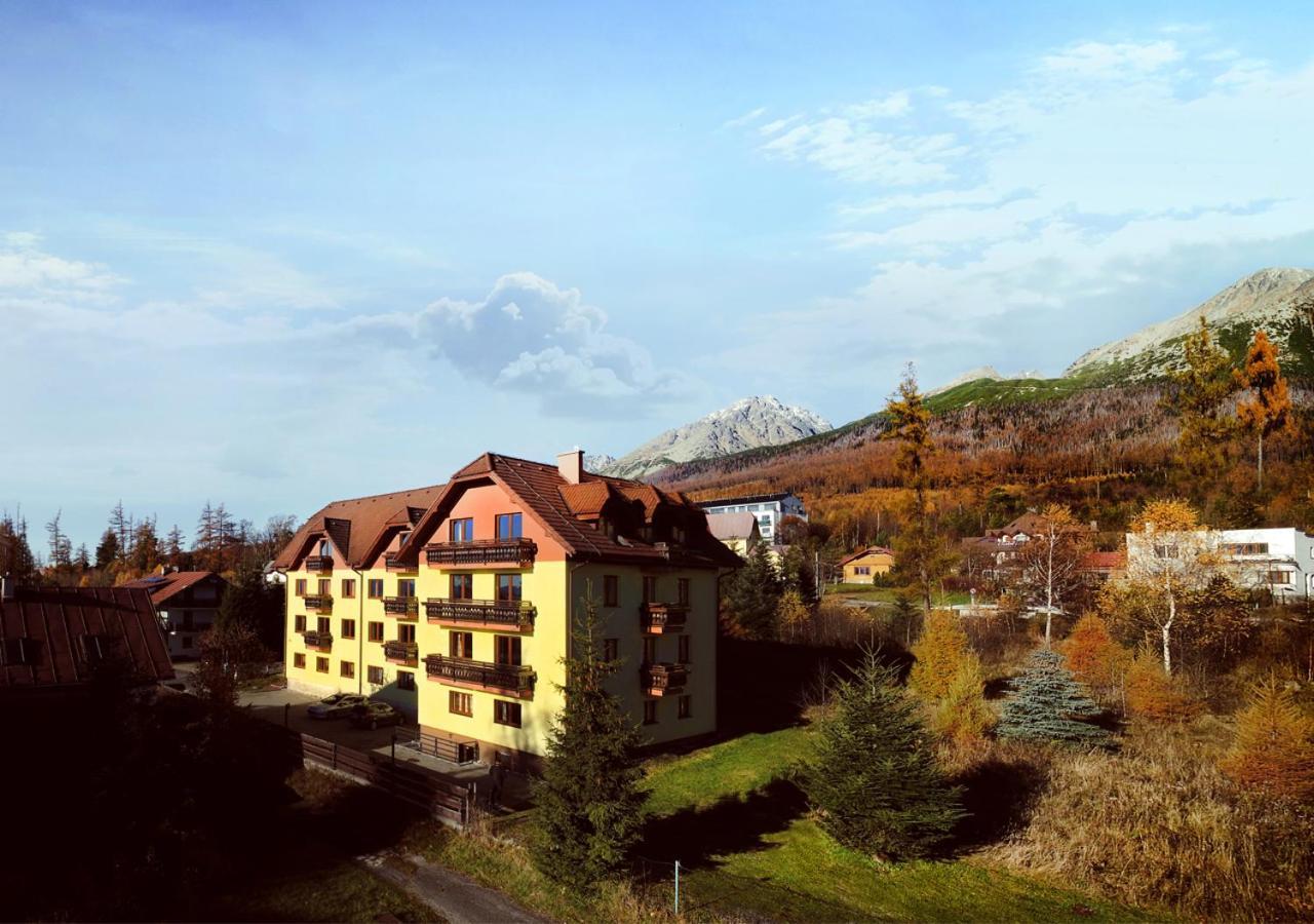 阿帕特曼尼达塔拉维斯考威科酒店 Vysoké Tatry 外观 照片